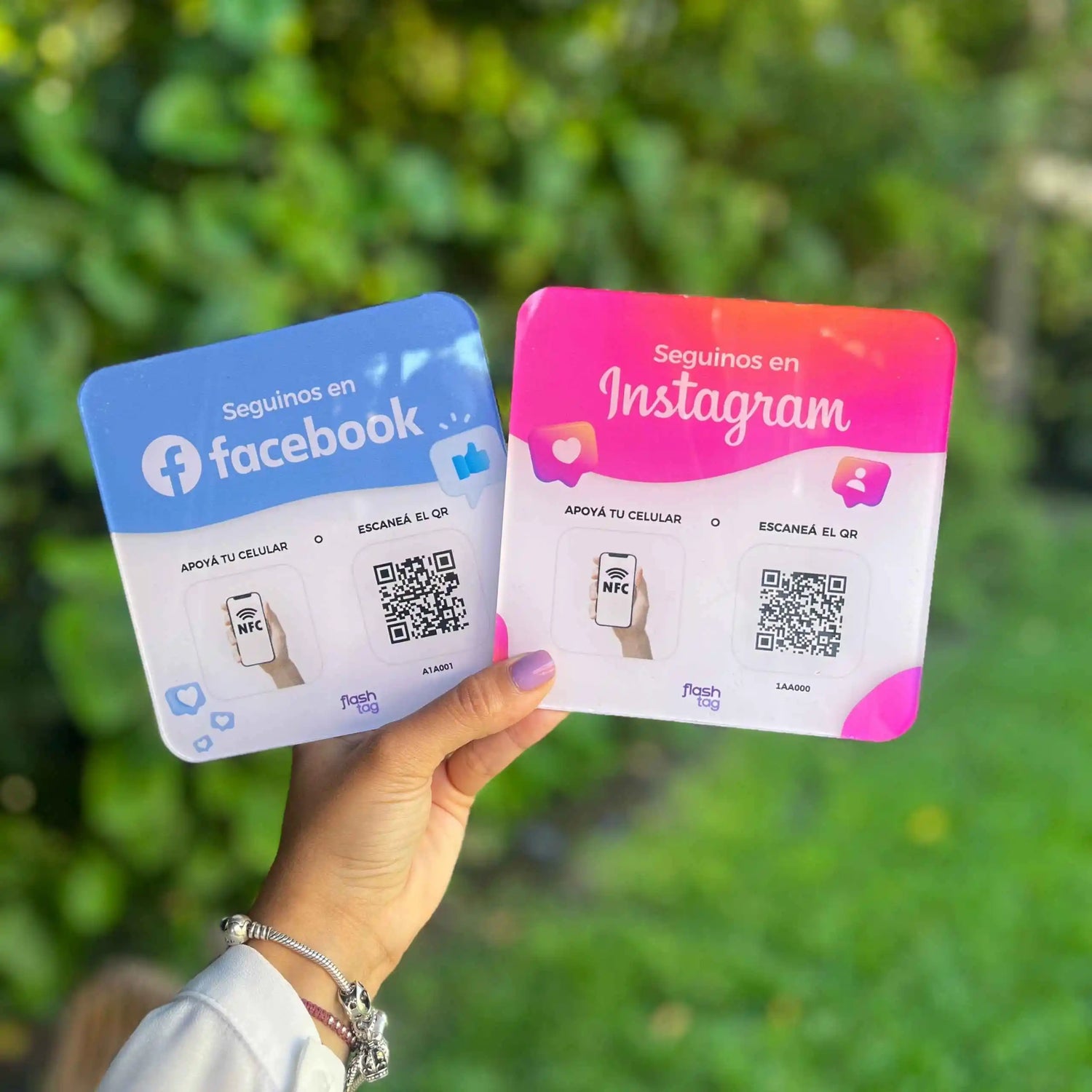 Cartel Flash Tag - Facebook e Instagram