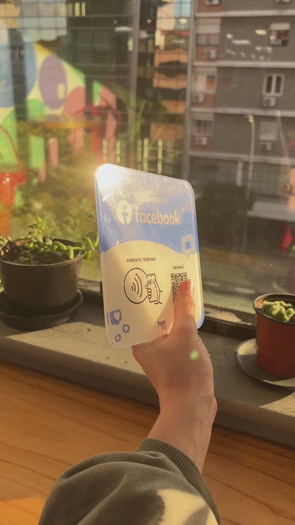 Cartel de Facebook: conseguí más "Me Gusta"